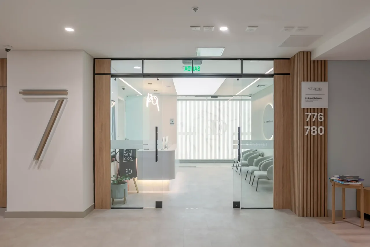 Be Dharma Dental reception and waiting area, Torre M&eacute;dica Oviedo, El Poblado, Medell&iacute;n