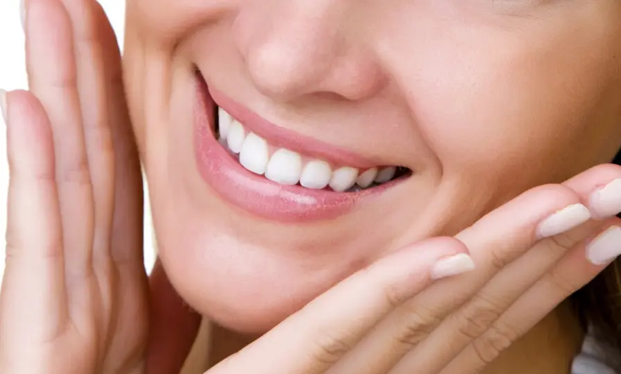 prótesis fija 3 unidades- C. Be Dharma Dental Medellínn
